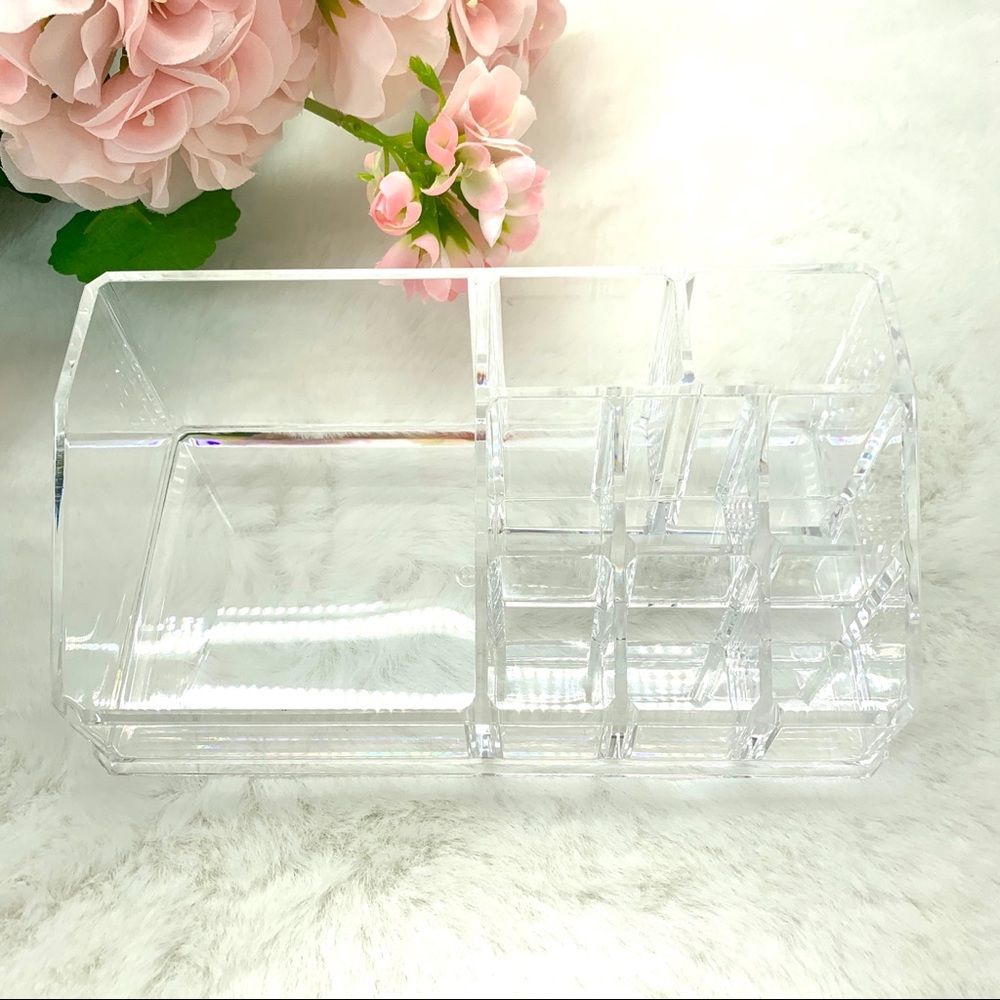 Cosmetic Organizer